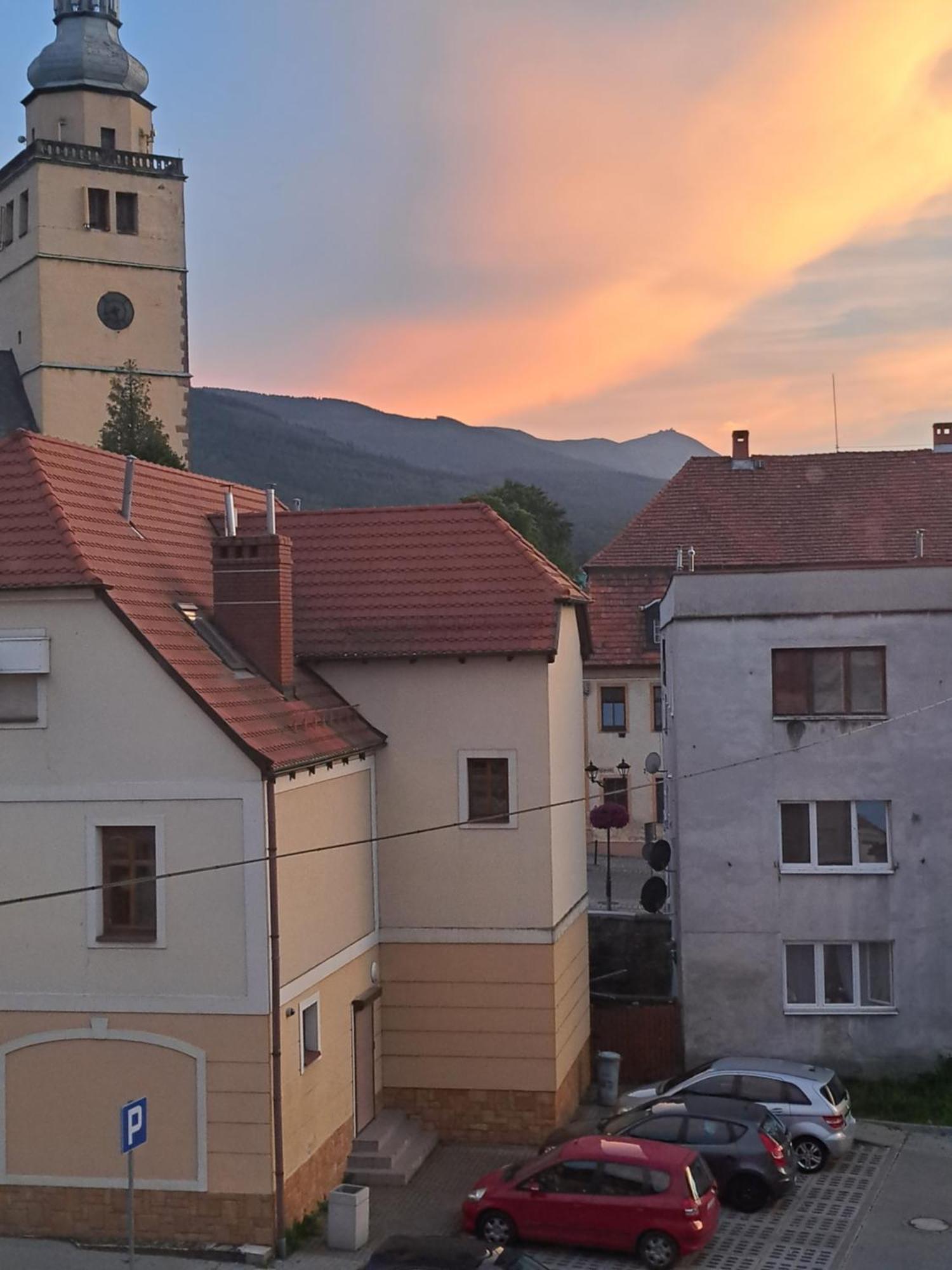 Gorskie Apartamenty Kowary Exterior photo